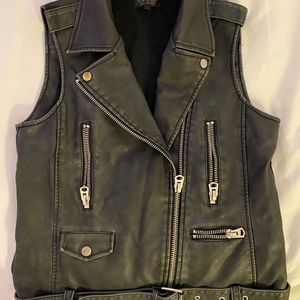 TOPSHOP LEATHER VEST